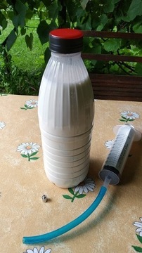 Uszczelniacz mleko do dętek szytek rowerowych 1L
