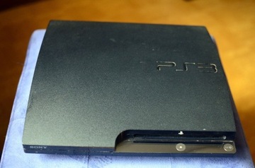 Playstation 3 320GB + dwie gry