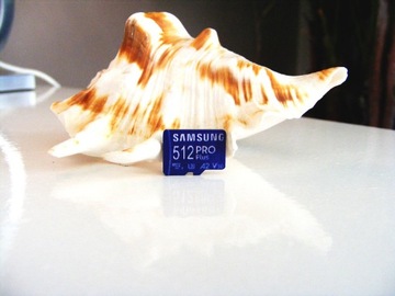 Karta pamięci microSD Samsung 512 PRO Plus