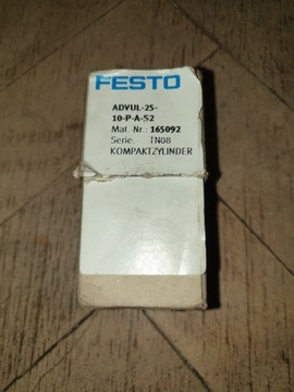 Siłownik Festo ADVUL-25-10-P-A-S2   165092