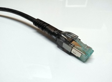 Kabel RJ45 Patchcord S/FTP kat.6a 0,5m CZARNY