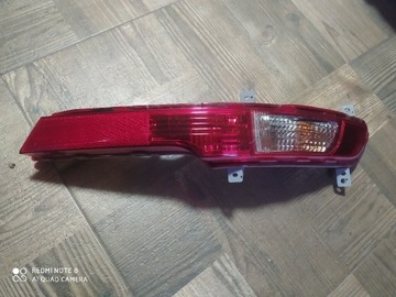 Kia sportage lampa tył lewa w zderzak 924053u3