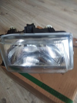 Lampa przód VW polo