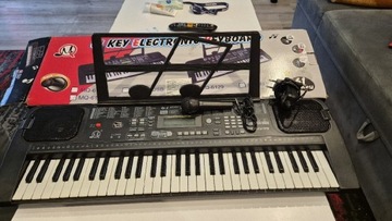 61 KLAWISZY ELECTRONIC KEYBOARD MQ-6152UFB