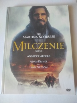 MILCZENIE - książka z filmem na DVD