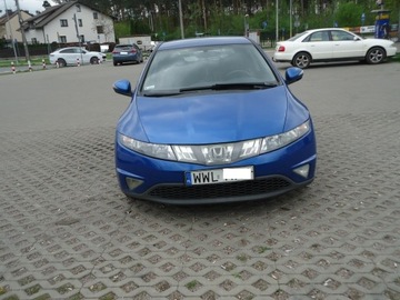 Sprzedam Honda Civic 5D UFO 2006 r. niebieska