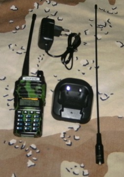 Baofeng UV-82 8W camo 2x antena stan idealny!