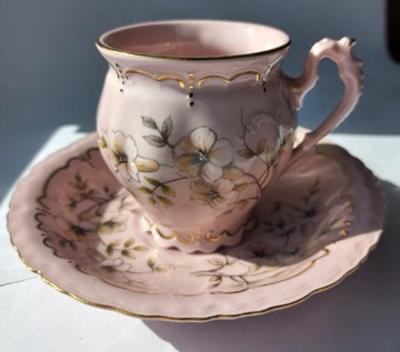  Filiżanka różowa  porcelana H&C Chodov II poł.XXw