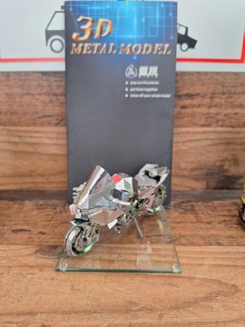Metal earth metalowy model motocykl 3D