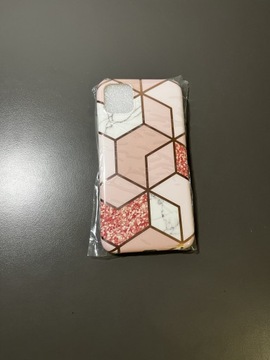 Etui na iphone 11