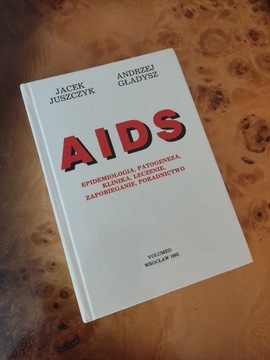 AIDS - J. Juszczyk, A. Gładysz