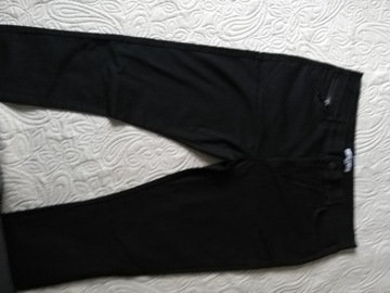 Świetne, czarne spodnie  bawełna+ elastan 46