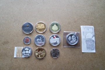 zestaw monet medali po zbieraczu z szuflady
