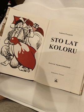 Książka 100 lat koloru - historia zakładu Boruta 