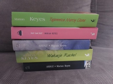 Marian Keyes cykl "Siostry Walsh"