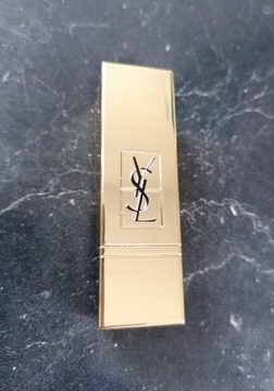 Pomadka Pur Couture YSL