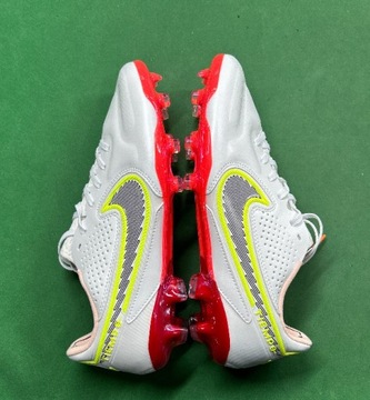 Korki Nike LEGEND 9 ELITE FG 43.r