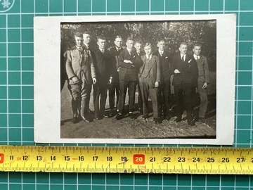 fotografia grupowa mężczyźni