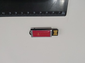 Pendrive 4 GB z logo T-Mobile