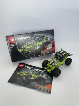 LEGO Technic Pustynna wyścigówka 42027