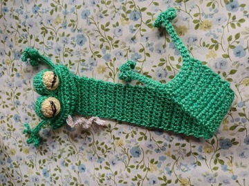 Żaba zielona na szydełku 
