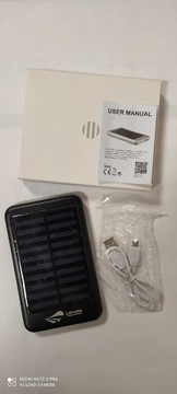 Power bank 4000 mAh z panelem solarnym.