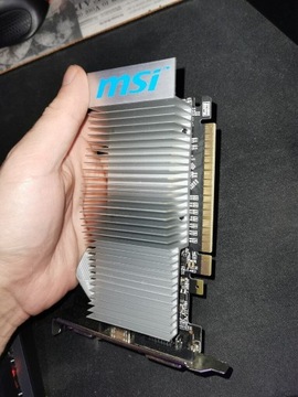 MSI GeForce GT 210 1024MB DDR3 HDMI DVI D-SUB PCIe