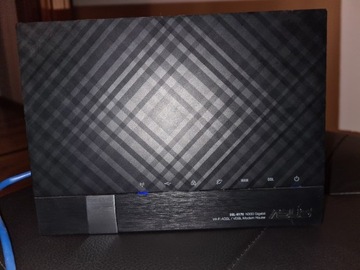 Router ASUS DSL-N17U