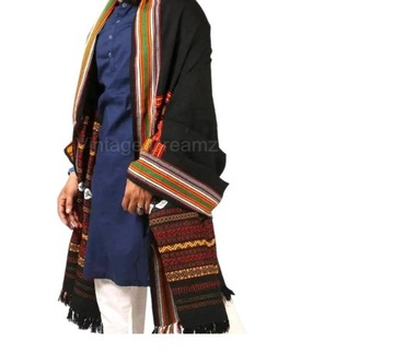 Zimowy szal z haftem Sindhi z dwustronnym wzorem