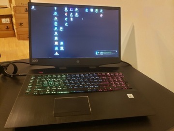 HP omen 17 i7-10750H 16/256 GB SSD Rtx 2070 144 Hz