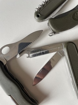 Noże Scyzoryk Victorinox Bundeswehr zestaw 2 szt