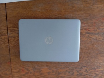 HP EliteBook 820 G3