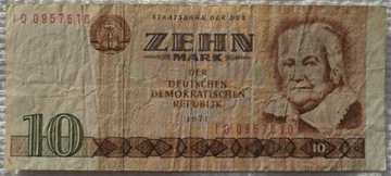 Niemcy NRD 10 marek mark 1971 Klara Zetkin