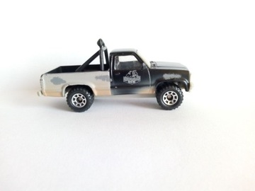 MATCHBOX model samochodu zabawka DODGE DAKOTA 1987