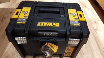 Piła tarczowa DeWalt DCS 575 