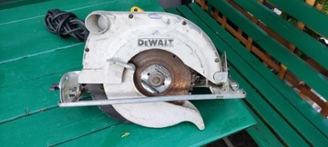 pilarka DeWalt d23700  1750w