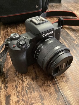 Canon M50 Mark II 2  obiektyw 15-45 mm - jak nowy