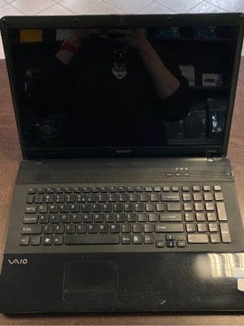 Sony VAIO YPCEC4M1E uszkodzony