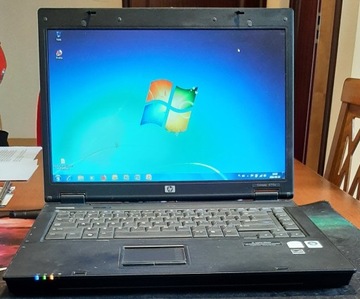 Laptop HP Compaq 6710s 15", Core2 Duo T7100 2,5GB RAM, 250GB
