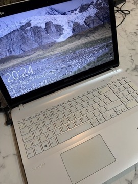 Laptop Sony VAIO dotykowy ekran 