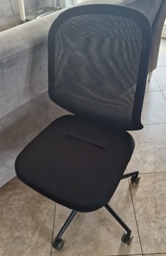 Ładny fotel biurowy firmy Vitra