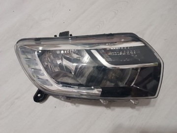 Lampa Dacia Sandero II Lift prawy przód 260100697R