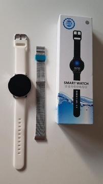Klasyczny, funkcjonalny smart watch, jak Samsung 