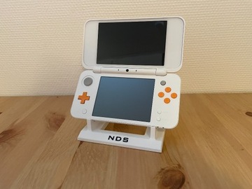 Stojak na konsole Nintendo DS/3DS