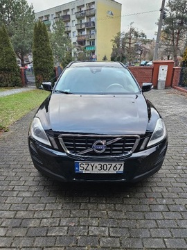 Volvo XC60 czarny