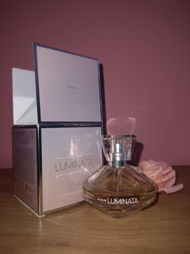 Woda perfumowana Luminata Avon