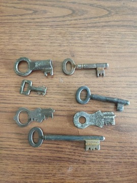 Stare klucze dla kolekcjonera 