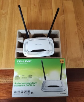 Router TP=Link TL-WR841N