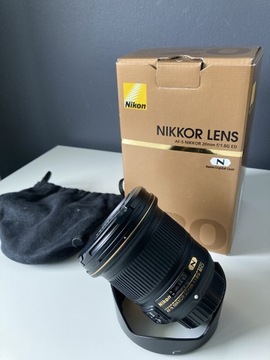 Nikkor AF-S 20mm f/1.8G ED + filtry