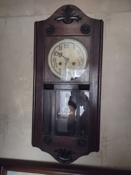 Stary zegar ścienny 